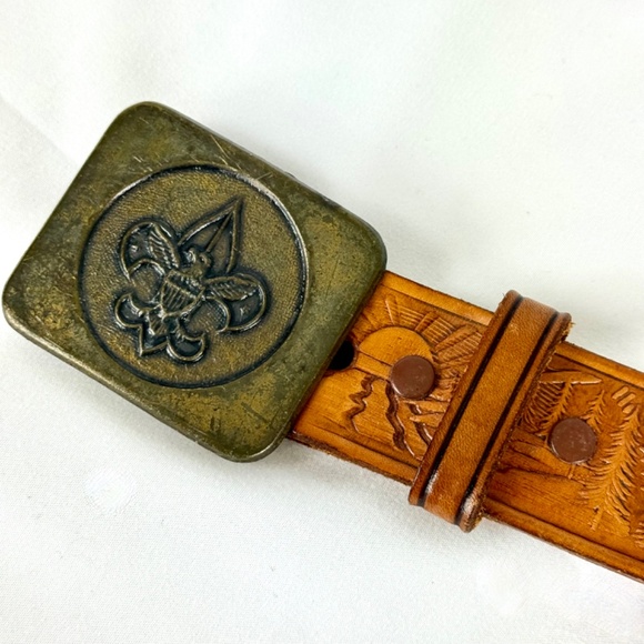 Boy Scouts of America Tooled Brown Leather Belt 34 Eagles Sun Rise Brass Buckle - Picture 3 of 12